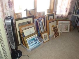 Pillar fans, Art work