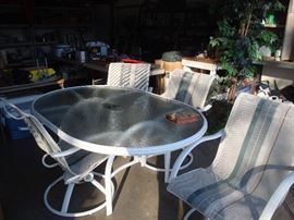 glass top patio table 4 chairs