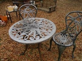 Cast iron bistro set