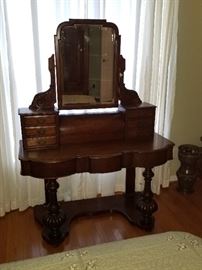 lovely antique desk/vanity with mirror