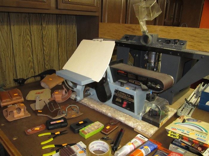 Delta disc & belt sander