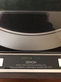Denon Micro Processor Controlled fully automatic Turntable System DP-37F