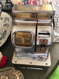 Vintage Cash register bank