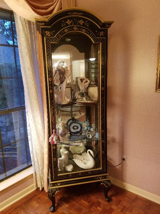 Drexel chinoiserie lighted curio