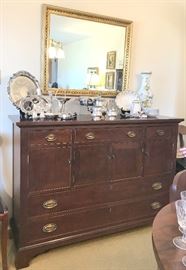 Craftique Buffet.  Provides lots of storage. Condition is wonderful!
