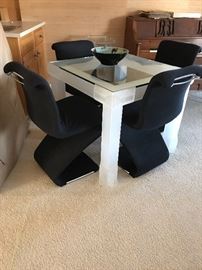 Lalique style table and chairs, stunning