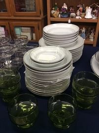 30 pcs Wellin China "Huntley"