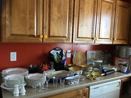 Nicki dinnerware set...Japan