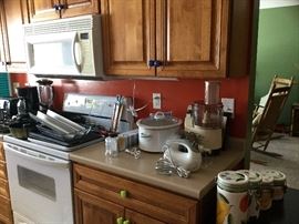 Rival crockpot, Moulinex food processor 