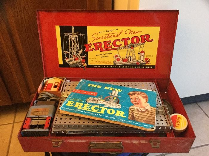 Vintage erector set with manual