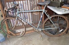 Garage Murray Pepsi 2000 bike