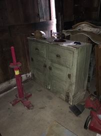  Family Heritage Estate Sales, LLC. New Jersey Estate Sales/ Pennsylvania Estate Sales. 