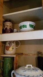 Fire King (2 bowls) and pitchers