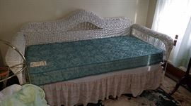 White wicker day bed