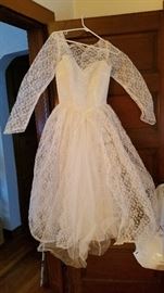 1950s wedding dress