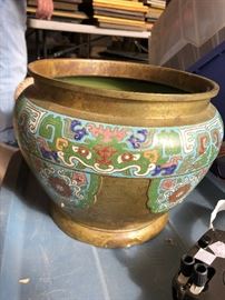 Chinese pot