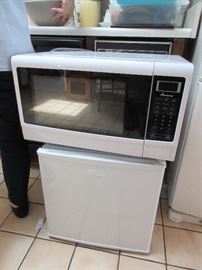 New microwave. Mini frig