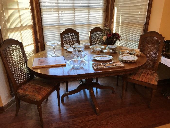 Dining Table and Chairs (chairs need tlc)