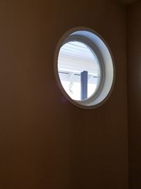 Small round window