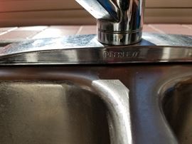 Peerless faucet in double kitchen sink
