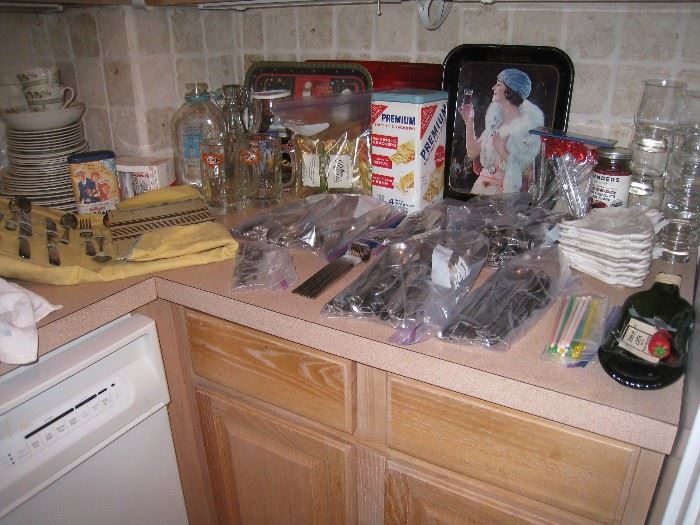 still kitchen items left
