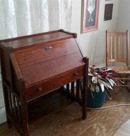 Antique Oak Ladies Desk