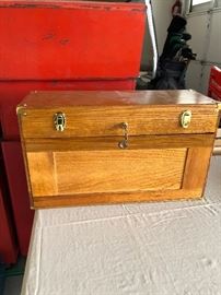 I just removed this wood Machinist Chest from the Box. Never used