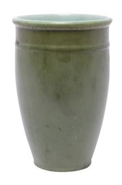 432. Roseville Vase