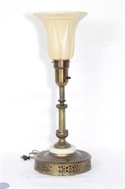 587. Vintage Table Lamp
