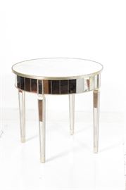 592. Hollywood Regency Mirrored Round Table