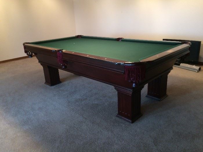 Connelly 8' pool table.  