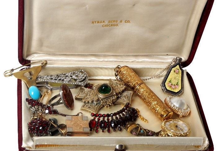 320. Group Mis Jewelry Items