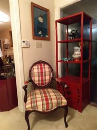 Cute, little Asian vignette thing going on, right as you enter the front door. This is where your husband can sit, while you spend your children's inheritance at my sale. 