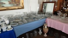 DEPRESSION GLASS, ELEGANT GLASS CUT GLASS CRYSTAL