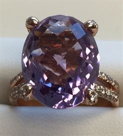 Cabochon Amethyst 14K Gold & Diamond Ring