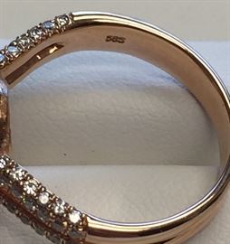 Cabochon Amethyst 14K Gold & Diamond Ring