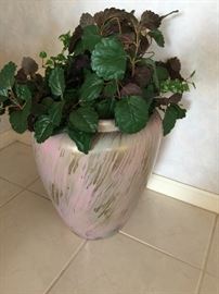 Ceramic decorative vase  
