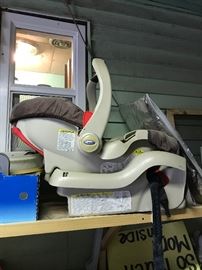 GRACO carseat