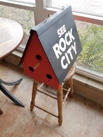 Rock City Collectible Bird House. Stool.