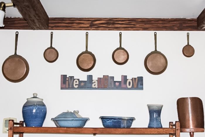 Pottery and Copper pans
