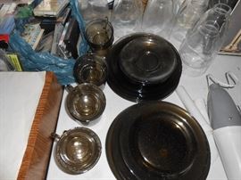 Clear brown dishes