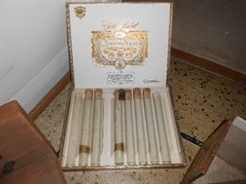 Cigar glass tubes