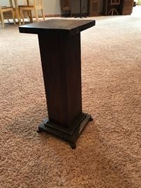 Small Pedastle Table, Great For Plants...