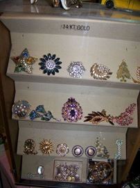 Vintage Costume Jewelry
