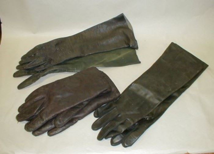 Vintage ladies gloves
