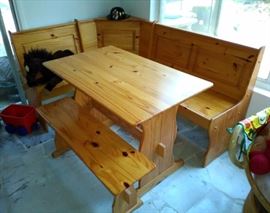 Wow...this set came from Wood You Furniture & was sold separately... Nice Set!!