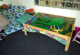 Table for Cars, Trains