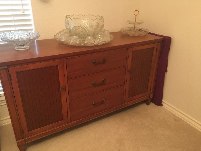 buffet  perfect piece for buffet or large tv  great storage  solid wood 