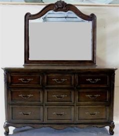 Thomasville dresser with mirror