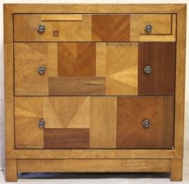 Polidor chest
